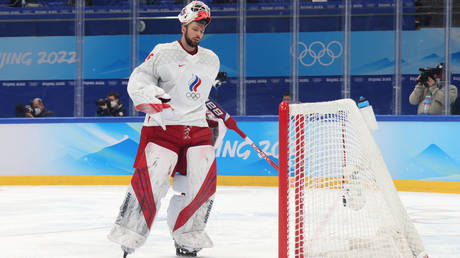 Звезда российского хоккея отозвал иск из-за военной службы