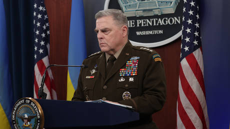 Генерал США утверждает, что не смог добраться до Москвы после инцидента с польской ракетой