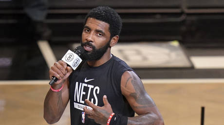 Nike прекращает сделку со звездой НБА из-за споров об антисемитизме