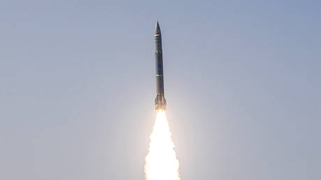 Индия разместит баллистические ракеты рядом с Китаем и Пакистаном