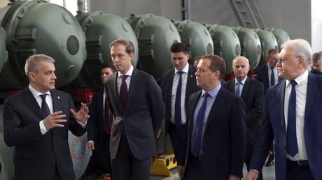 Экс-президент России предупредил о «ядерной катастрофе»