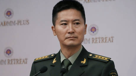 Китай назвал США «прямой угрозой» миру