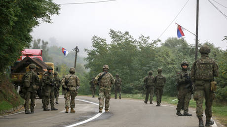 НАТО объявляет об учениях в Косово