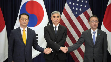 США будут координировать санкции против Северной Кореи с азиатскими союзниками