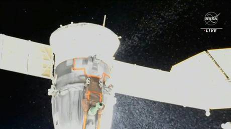 Утечка охлаждающей жидкости корабля «Союз» может привести к отправке спасателей на МКС
