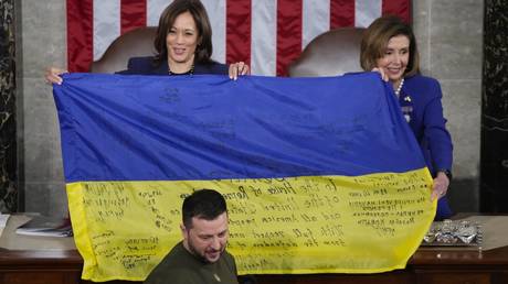 Зеленский призвал Конгресс «инвестировать» в военные действия Украины