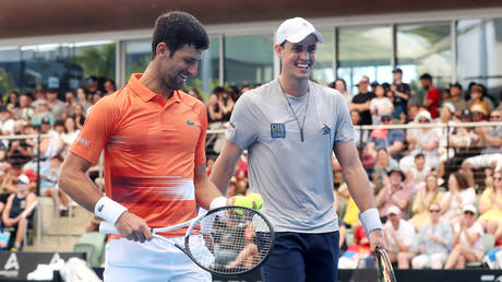 Джоковича восторженно встретили по возвращении в австралийский теннис