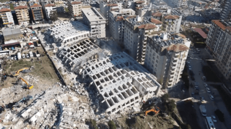 Число погибших в результате турецко-сирийских землетрясений превысило мрачную отметку