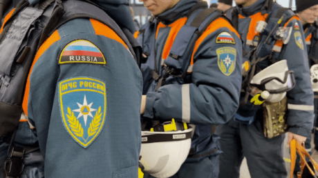Россия отправляет спасательные группы в Турцию и Сирию