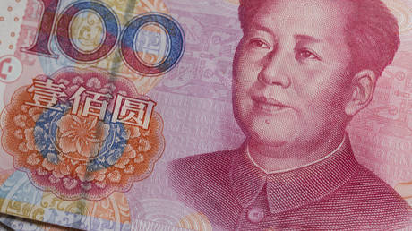 Юань вытесняет доллар на российском рынке