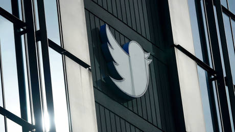 На Twitter подали в суд из-за невыплаченных бонусов