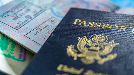 Посольство России констатирует значительное сокращение количества виз, выдаваемых американцам