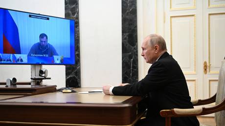 Путин обещает отомстить за новый удар по Крымскому мосту