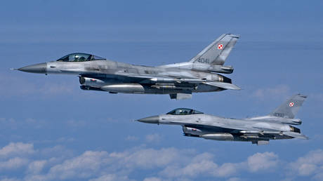 Россия будет рассматривать F-16 в Украине как ядерную угрозу – Лавров
