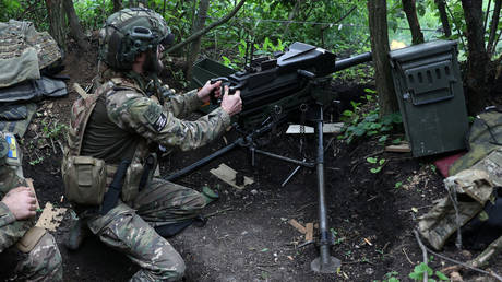 Западу «повезло», что украинцы гибнут от его имени — помощник Зеленского