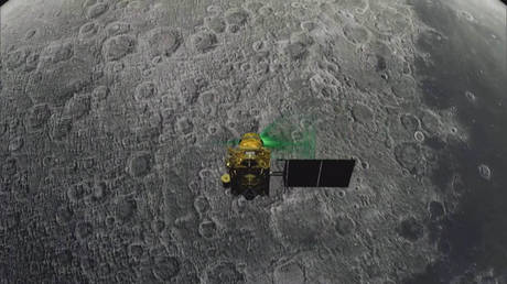 Индийский космический аппарат Chandrayaan-3 совершил посадку на Луну