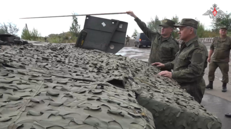Российские военные не впечатлены захваченной шведской бронетехникой