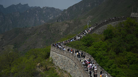 Два человека задержаны за «необратимое» повреждение Великой китайской стены