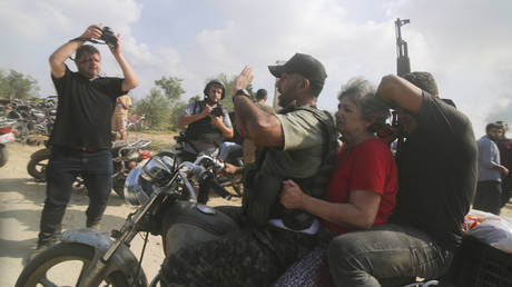 Репортеры, возможно, были «привязаны» к ХАМАСу