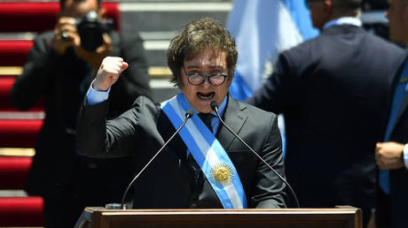 Новый президент Аргентины предупреждает, что впереди «худшие» времена