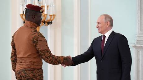 Россия вновь открывает посольство в африканском государстве