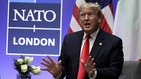 Трамп покинет НАТО – экс-глава Пентагона