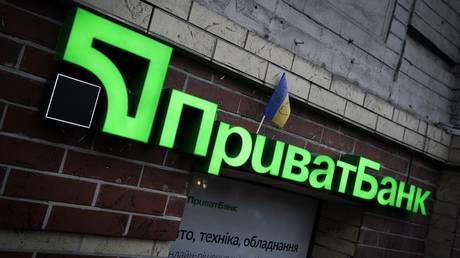 Украинским уклонистам грозит запрет на банковскую деятельность