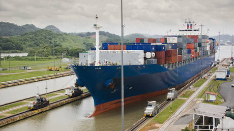 Засуха в Панамском канале препятствует мировой торговле