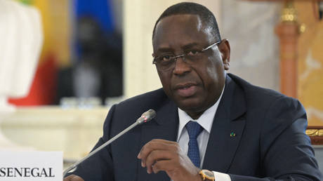 Отсрочка президентских выборов в Сенегале незаконна