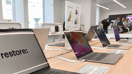 Рост продаж ноутбуков Apple в России
