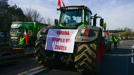 Польша и Украина ведут переговоры о закрытии границы – Варшава