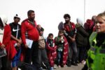 Британия планирует масштабные рейды по депортации – СМ
