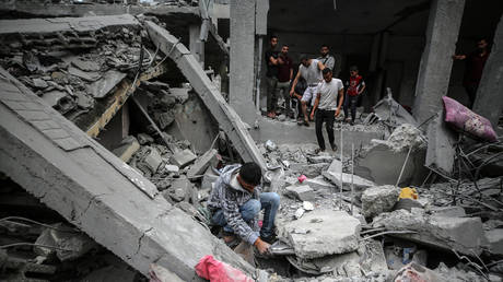 Израиль нанес удары по зонам в секторе Газа, которые он объявил «безопасными
