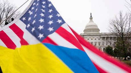 Конгресс США приближается к одобрению законопроекта о помощи Украине