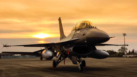 F-16 могут прибыть в Украину в этом месяц