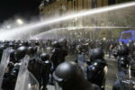 Лидер прозападной партии «избит полицией» во время протеста в Тбилис