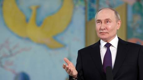 Путин предупреждает Запад о последствиях нападения на Россию