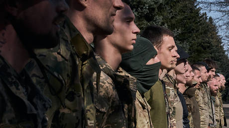 Украинский театр закрывается после того, как «почти всех»мужчин призвали в армию