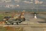 Израильские самолеты бомбят Лива