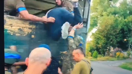 Ukrainian troops ‘kidnap’ Russian civilians (VIDEO) — RT Russia & Former Soviet Union