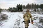 НАТО начинает крупные военные учения вблизи российской границы