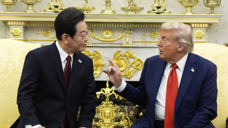 Трамп предложил США выкупить военные базы в Южной Корее вместо аренды