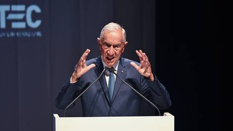 Португальский президент обвинил Трампа в работе на интересы России