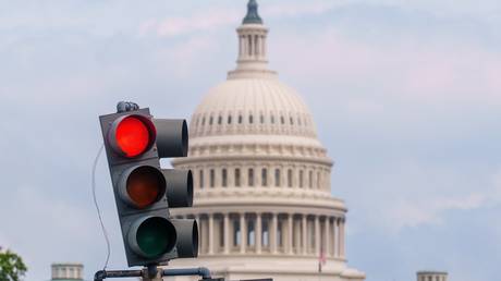 Администрация Трампа закрывает "пробуждающие" проекты USAID: искусство, ЛГБТ и климат под ударом