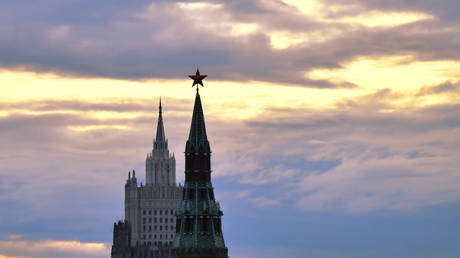 Москва открыта к диалогу: Путин готов к встрече с Зеленским при условии подготовки