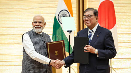 Индия и Япония запускают десятилетний план сотрудничества: инвестиции, технологии и безопасность