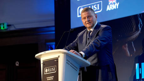 Бывший командующий ВСУ Залужный причастен к диверсии на «Северных потоках» – СМИ