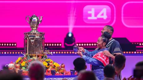 Самовар и музыка: В Москве прошла жеребьёвка участников фестиваля «Интервидение»