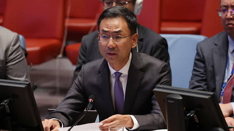 Китай призывает к сдержанности на фоне обвинений Польши в адрес России из-за инцидента с дронами