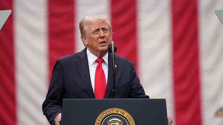 Трамп обвинил администрацию Байдена в халатности после жестокого убийства, совершённого нелегальным мигрантом